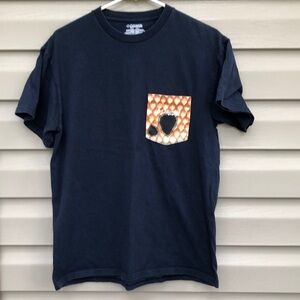 Columbia men’s navy shirt sleeve tee shirt